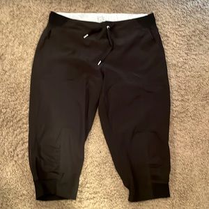 Calvin Klein XL Black Capris